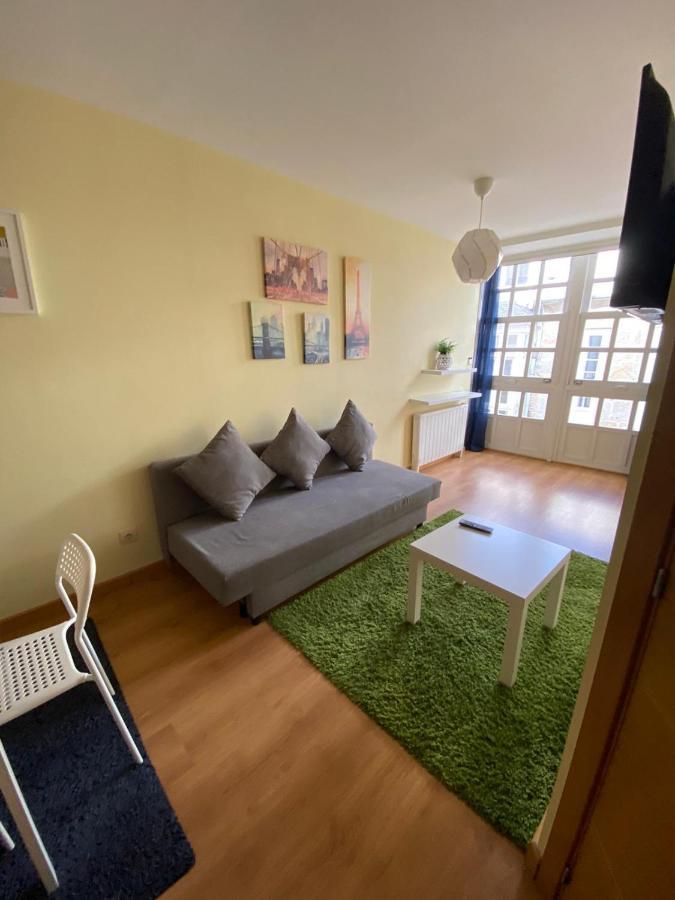 Lovely Apartaments Lugo Buitenkant foto